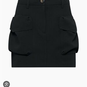 Aritzia ASTRAL CARGO SKIRT